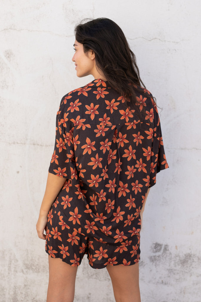 Jay Floral Shirt, Button-Down - Hawaiian Flower Print - Papaya Lily - Back View